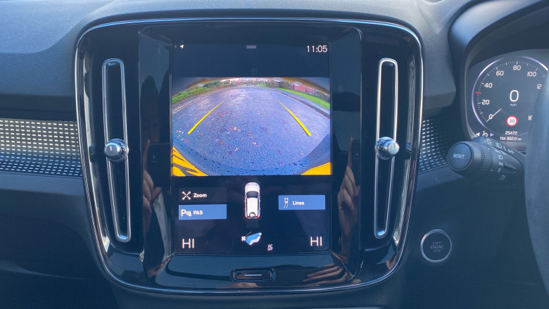 Volvo Xc40 2.0 B4P R DESIGN 5dr Auto Petrol Estate